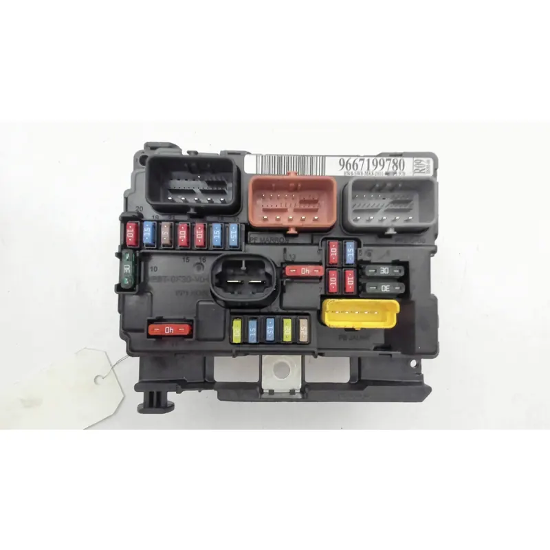 Boitier servitude moteur (BSM) Citroën C3 2 PHASE 1 (2011)