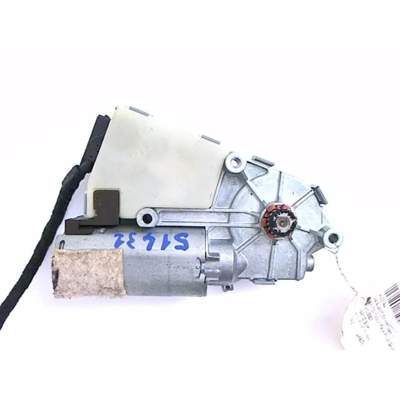 Moteur toit ouvrant Audi A4 2 AVANT PHASE 1 BREAK (2003)