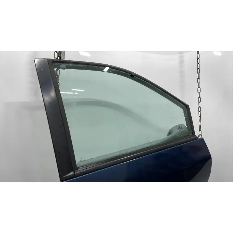 Porte avant droit Chrysler VOYAGER 3 (2000)