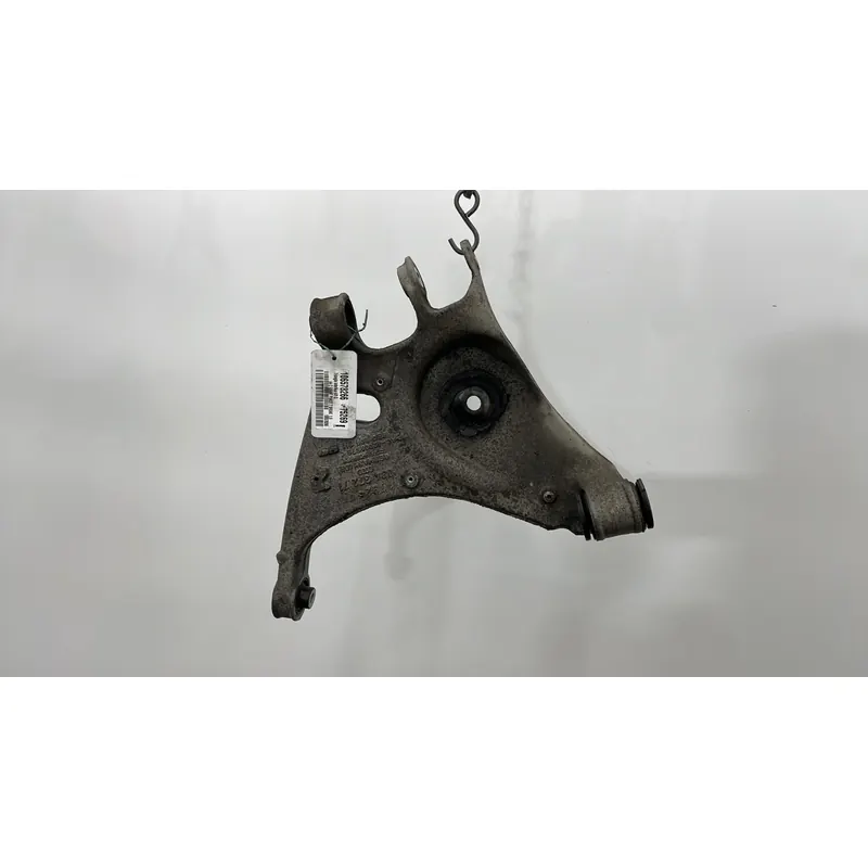 Triangle inférieur arrière gauche Audi A4 2 AVANT PHASE 2 BREAK (2007)